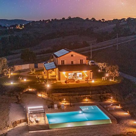Apartamento Casal Del Sole - La Ginestra Montefelcino Exterior foto