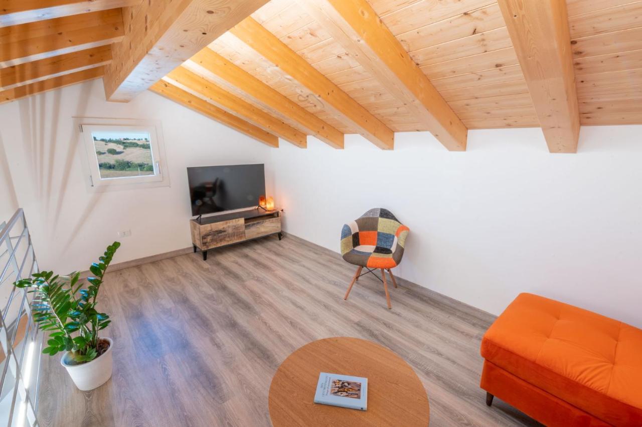 Apartamento Casal Del Sole - La Ginestra Montefelcino Exterior foto