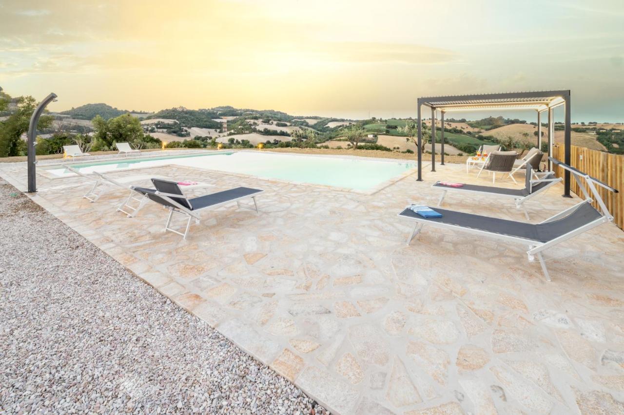 Apartamento Casal Del Sole - La Ginestra Montefelcino Exterior foto