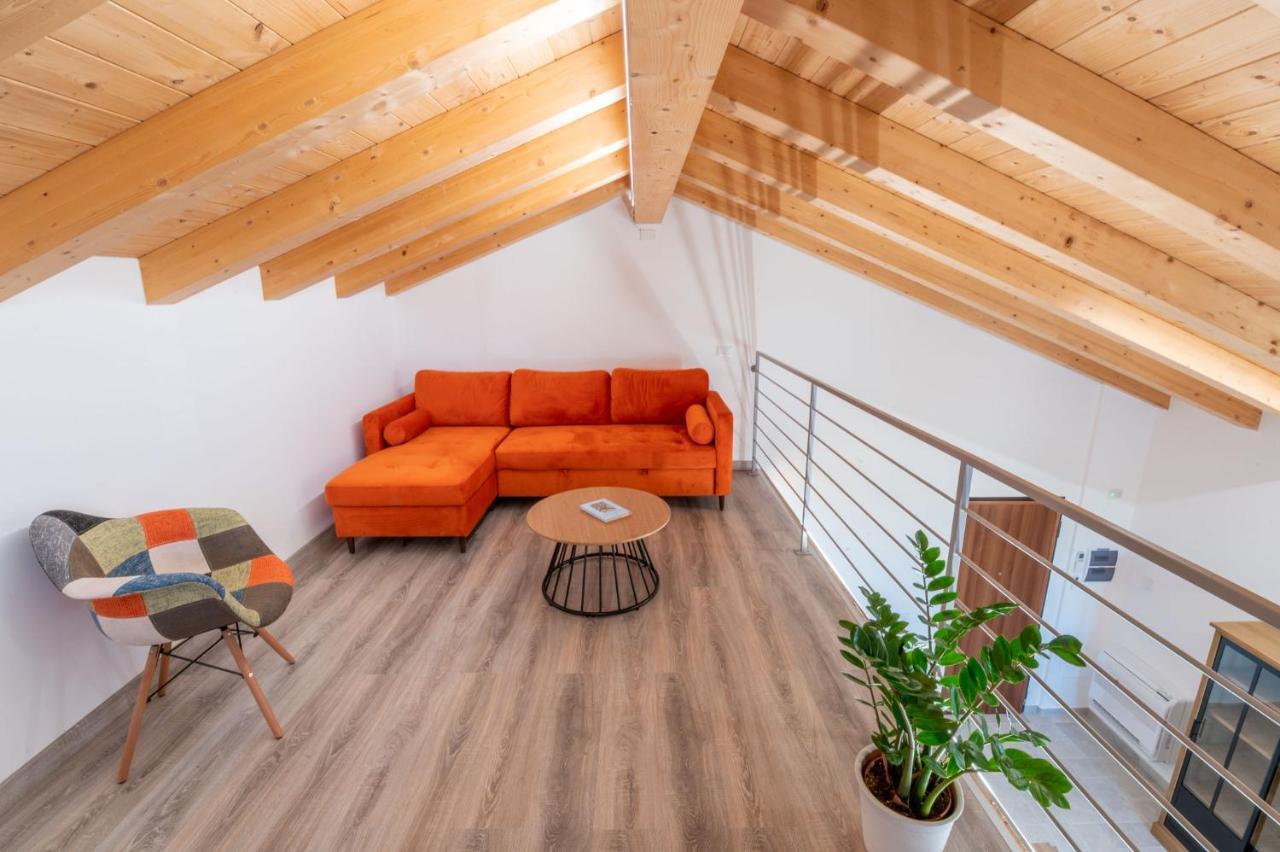 Apartamento Casal Del Sole - La Ginestra Montefelcino Exterior foto