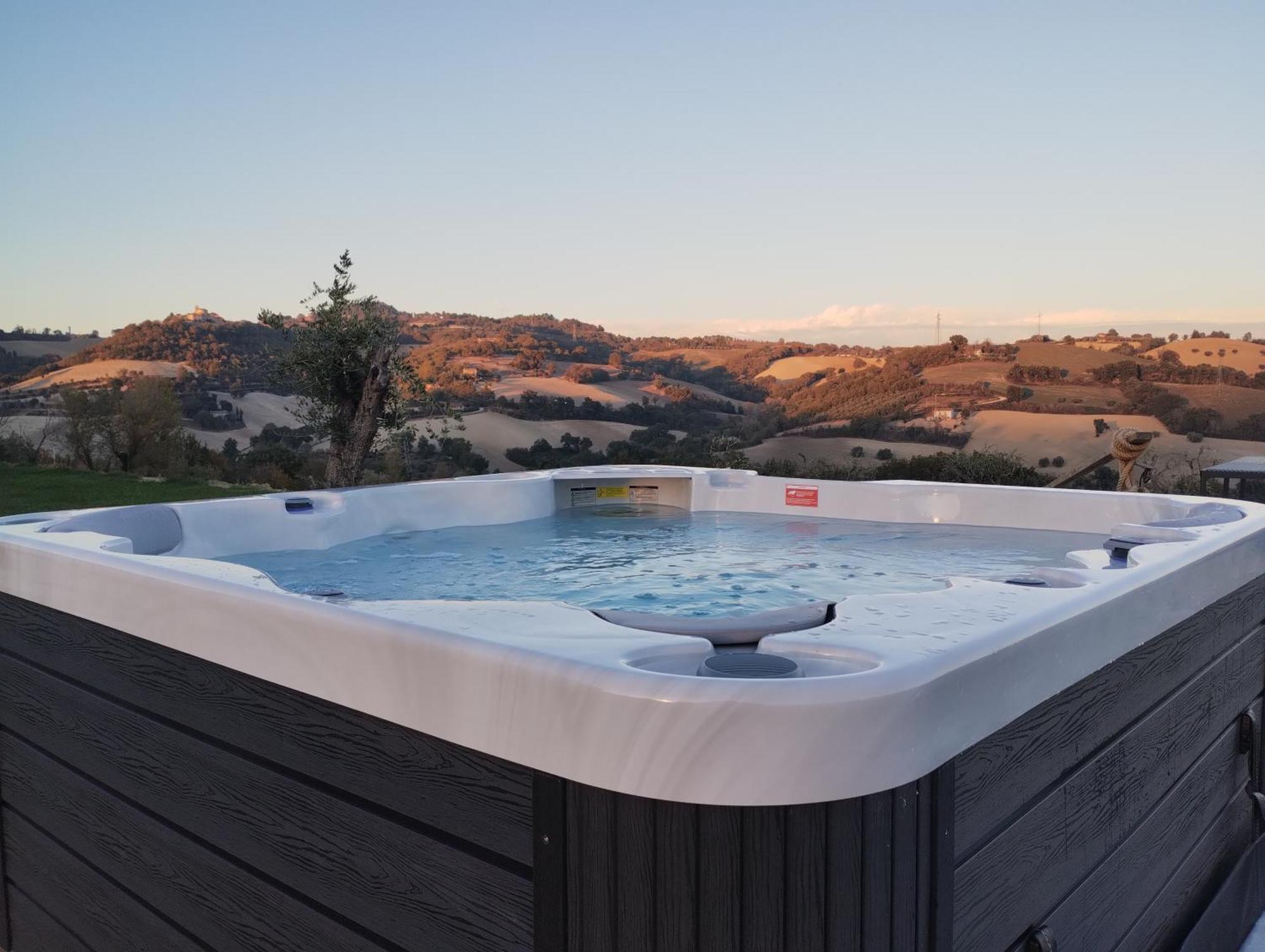 Apartamento Casal Del Sole - La Ginestra Montefelcino Exterior foto